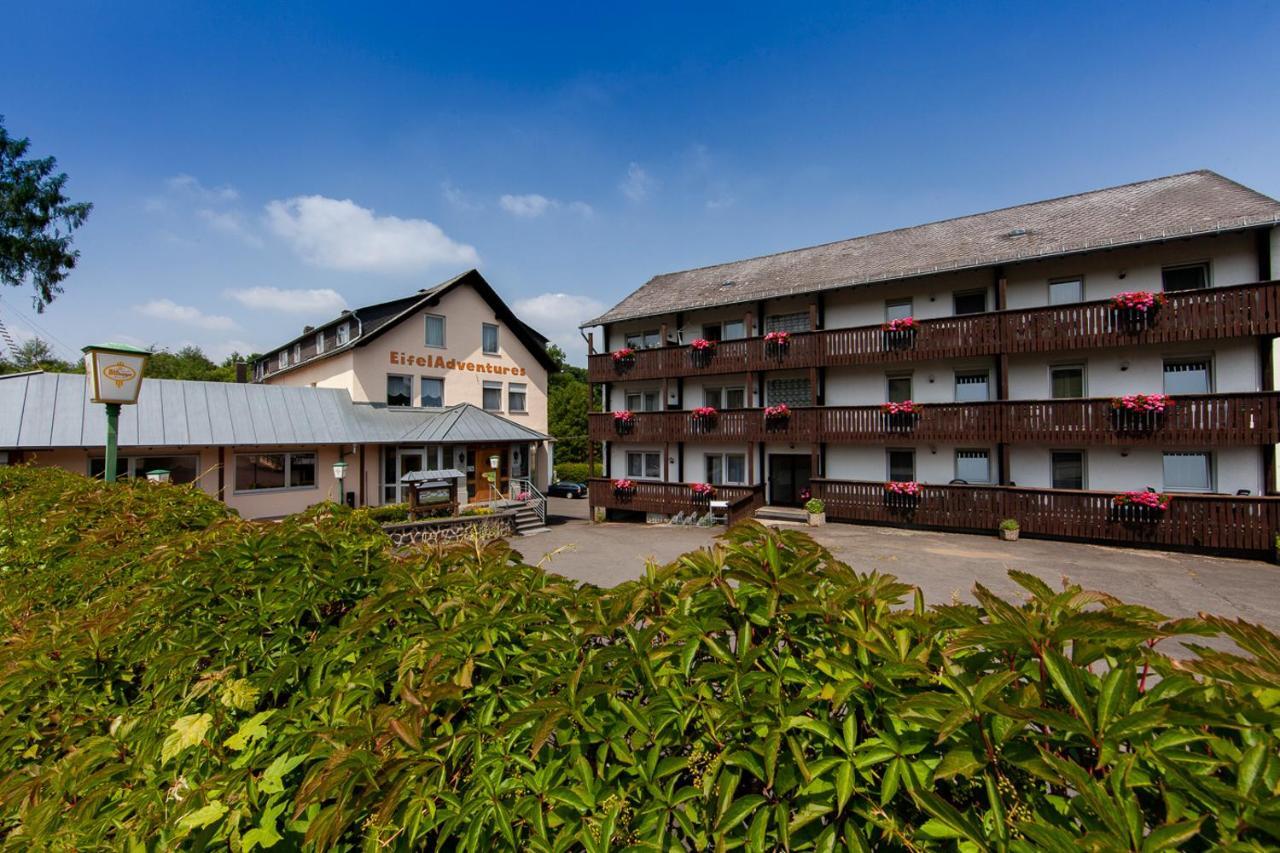 Appartementhaus Eifeladventures Berlingen Exterior foto